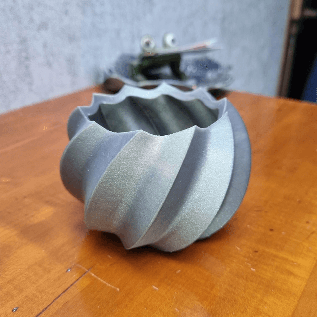 Pot vert doré 